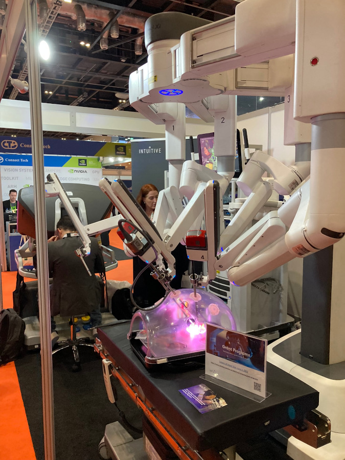 Intuitive Da Vinci robot at ICRA exhibition floor